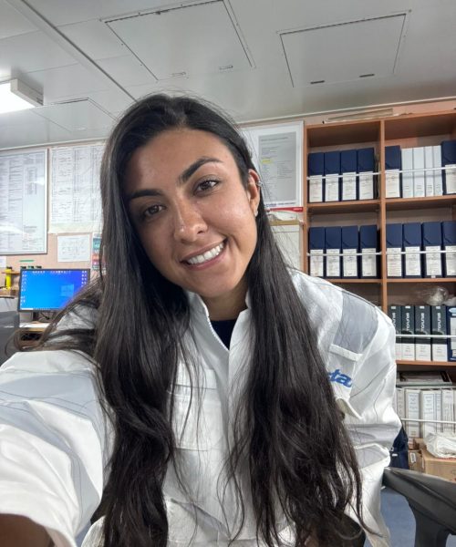 LETÍCIA SILVA | 2°Oficial de Máquinas