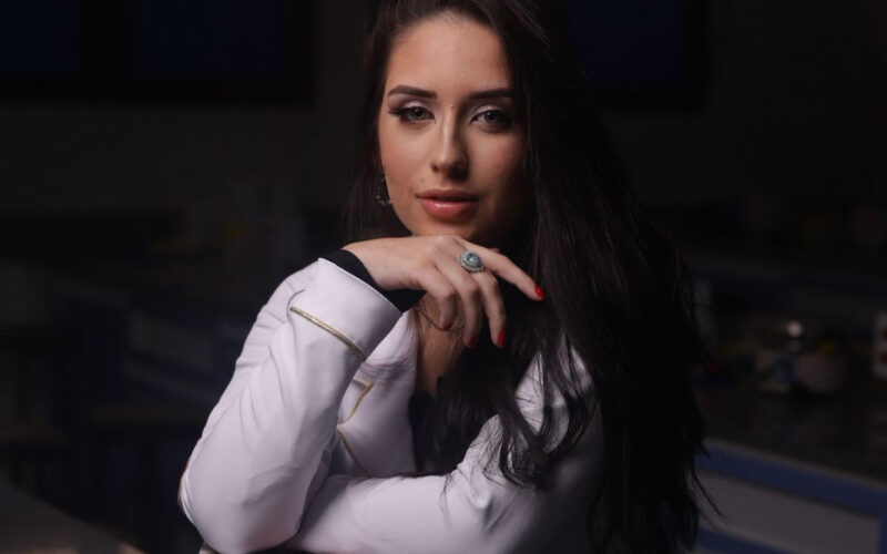 KAMILLA NANES | Farmacêutica Esteta