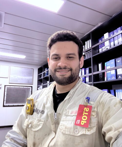 BORIS EINSTEIN | 2º Oficial de Máquinas
