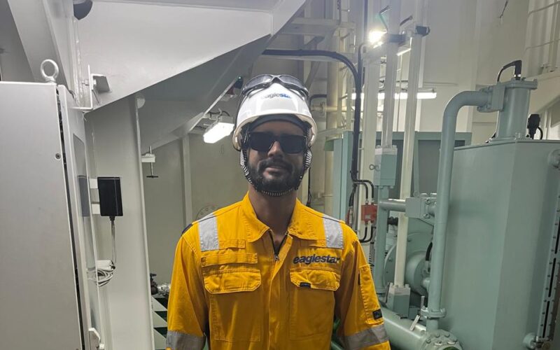 DOUGLAS DIAS | Taifeiro Marítimo