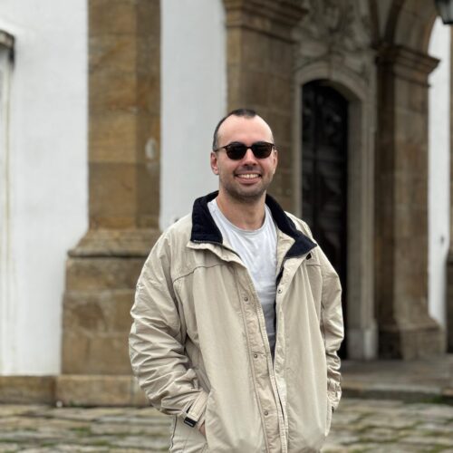 RAFAELLO BATTOCCHI | 1° Oficial de Máquinas